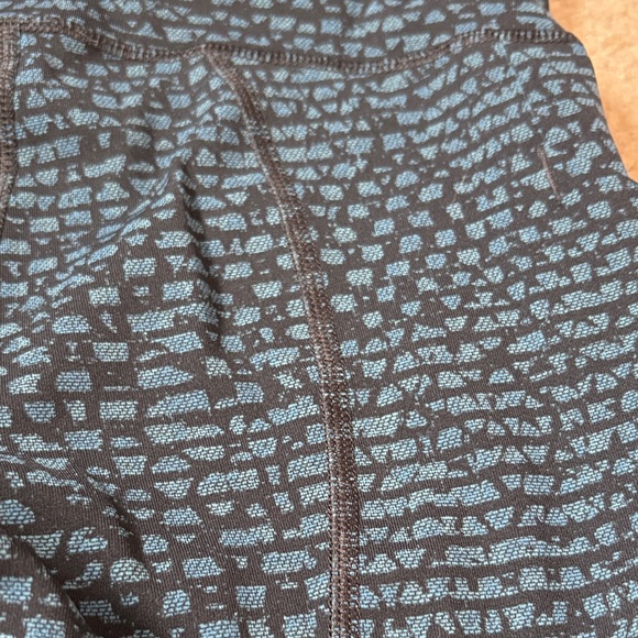 Lululemon Pace Rival Crop Leggings - Picture 7 of 15